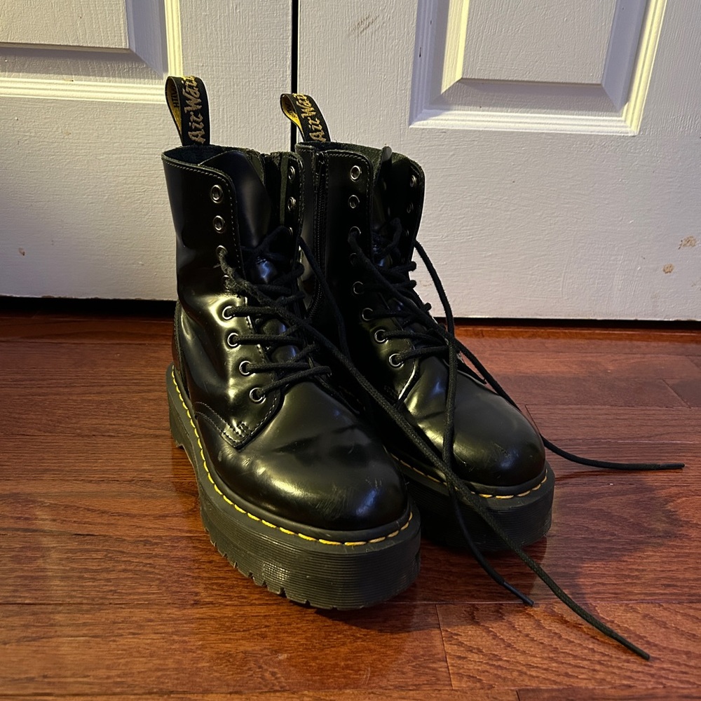 Platform dr marten Jadon boot size 7m 8W